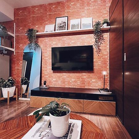 Makati Cosy Home L Couples Families L 500Mbps Wifi Manila Esterno foto